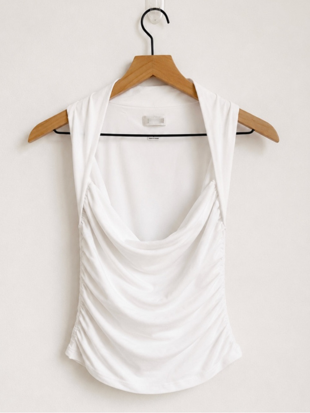 Aritzia White Contour Flourish Clean Girl Aesthetic Top, NWOT - Picture 2 of 9